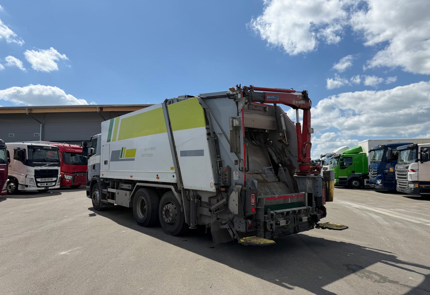 MOTO6625_2891092 vehicle image