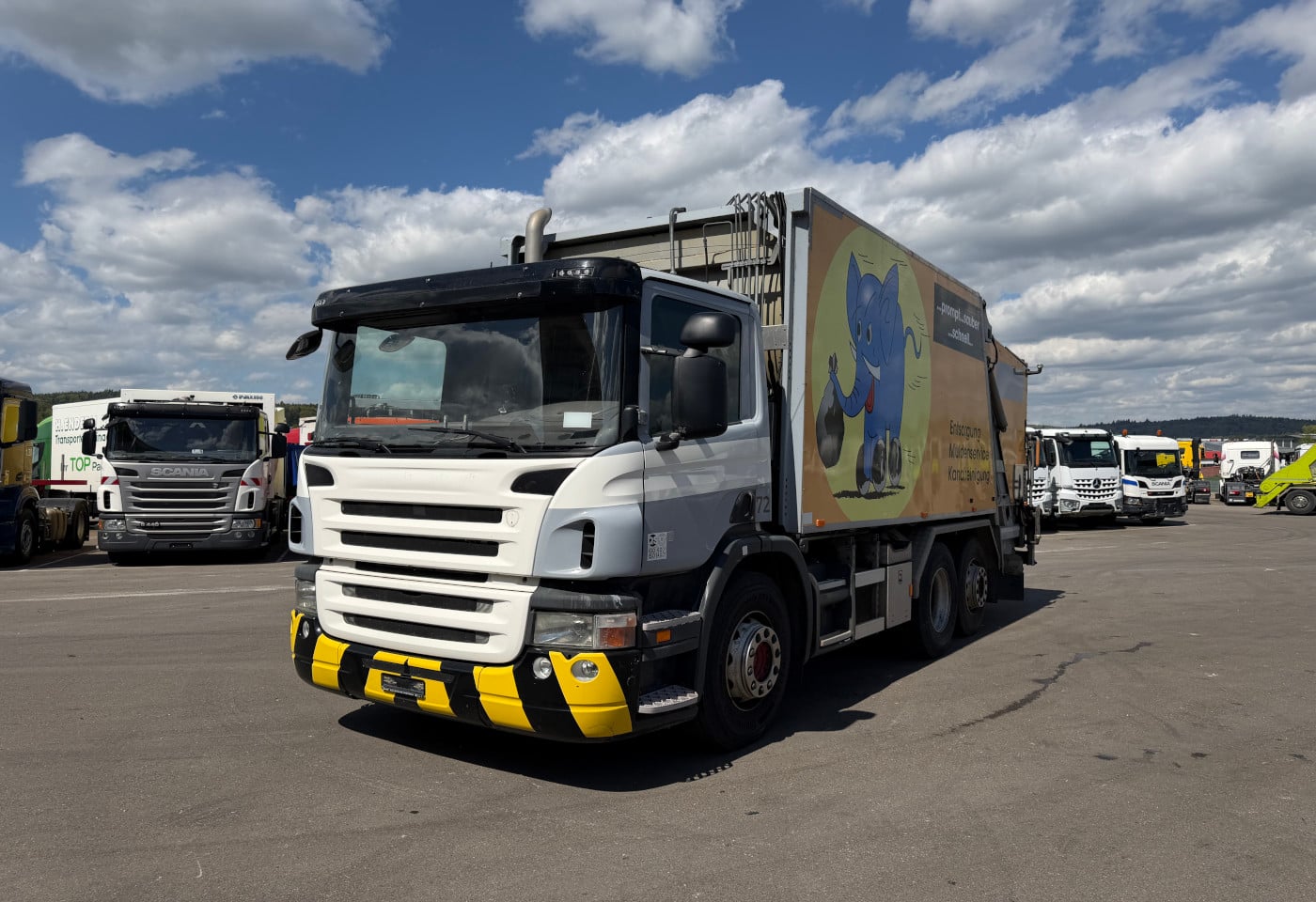 MOTO6625_2891091 vehicle image