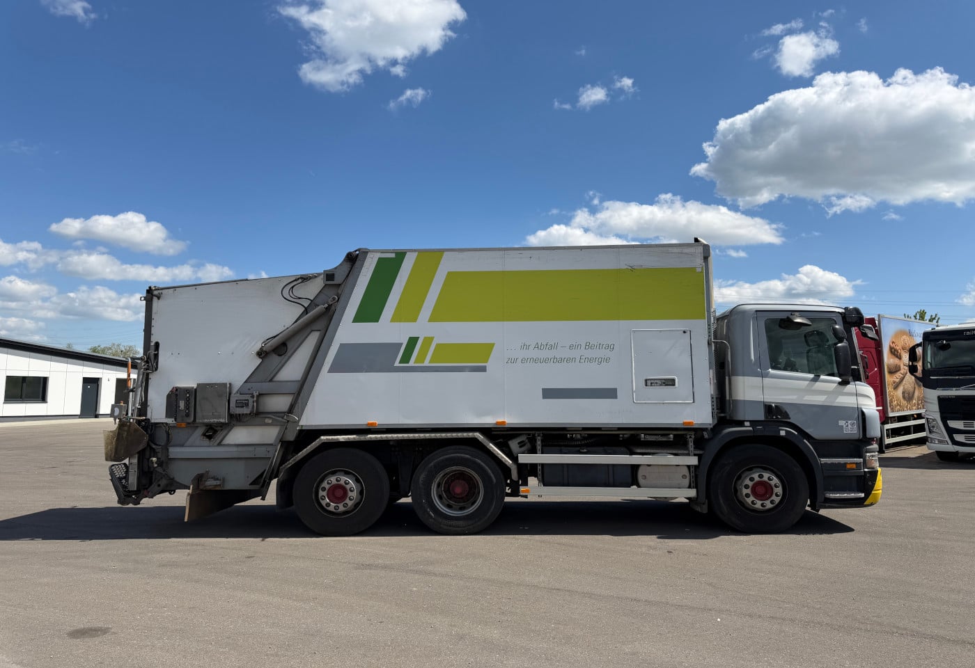 MOTO6625_2891091 vehicle image