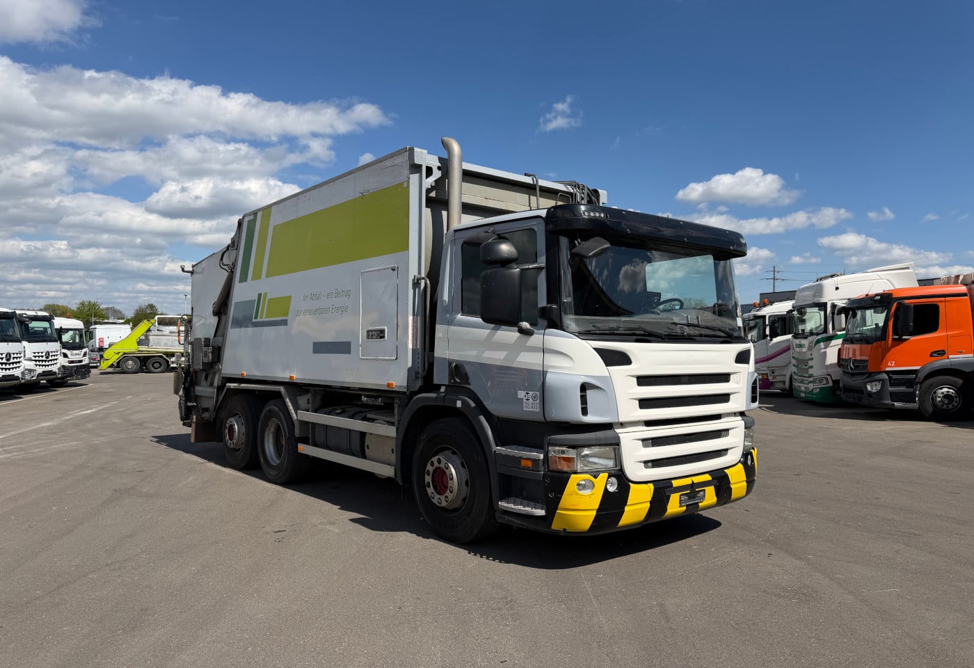 MOTO6625_2891091 vehicle image