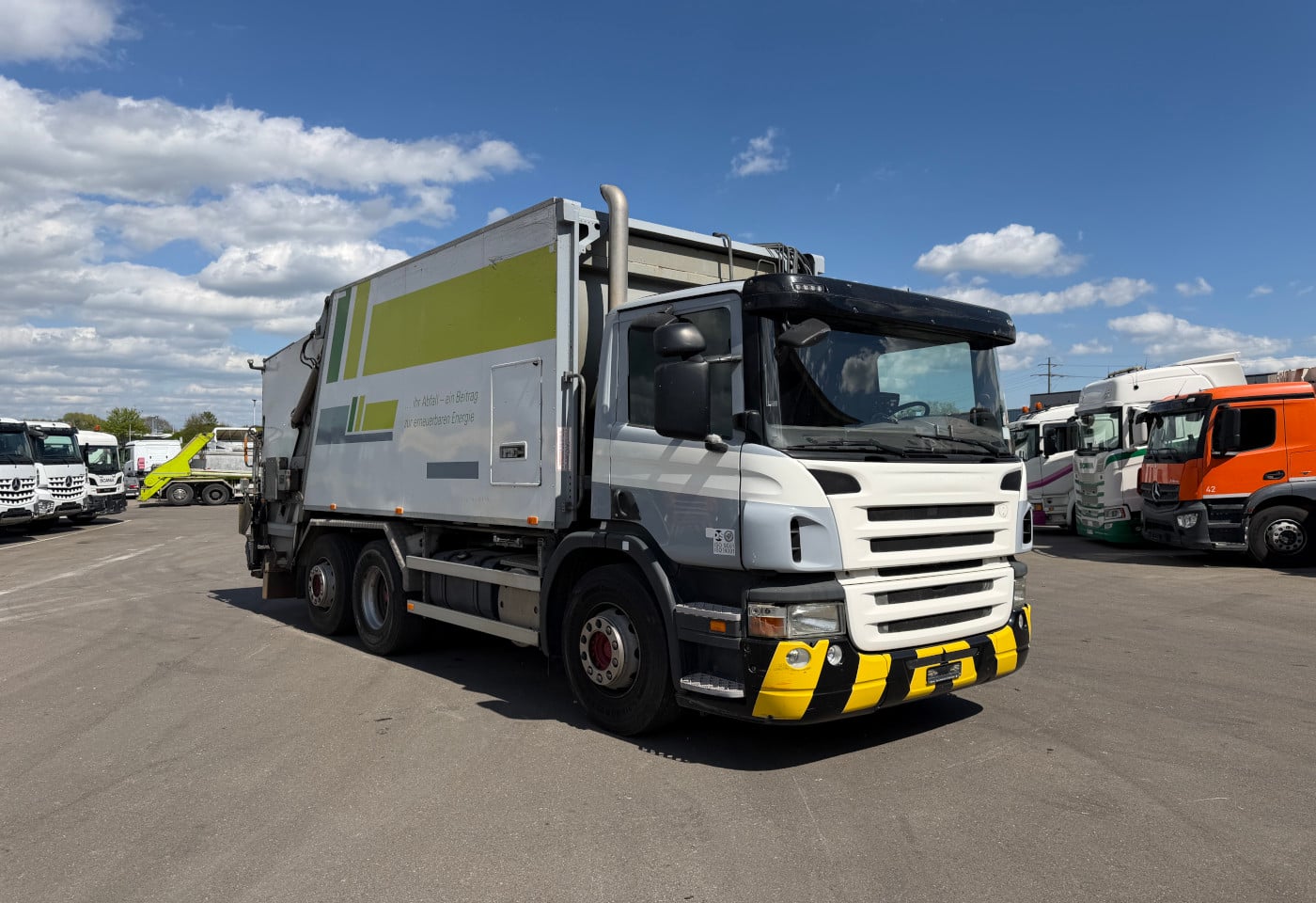 MOTO6625_2891091 vehicle image