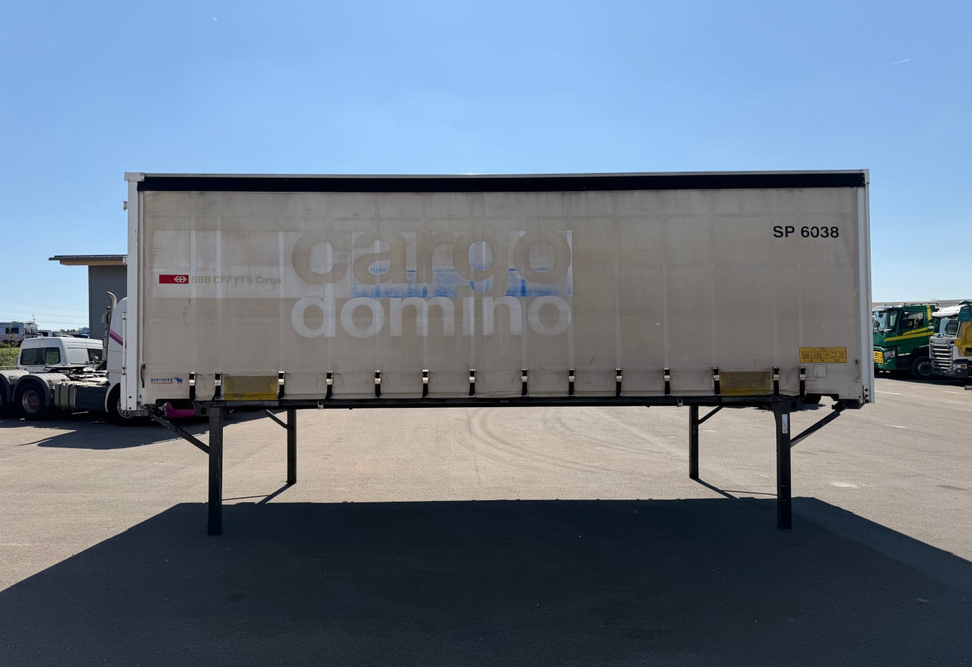 MOTO6625_2892627 vehicle image