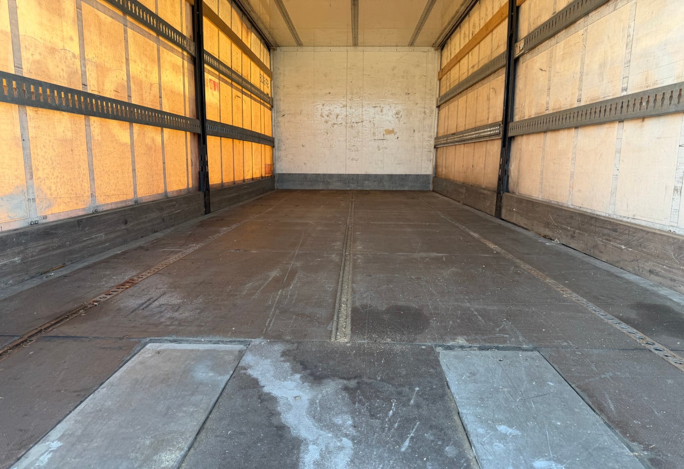 MOTO6625_2892627 vehicle image