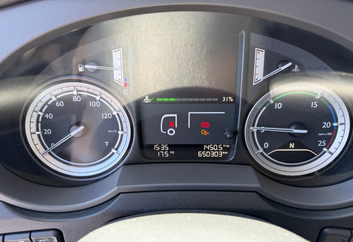 MOTO6625_2892428 vehicle image