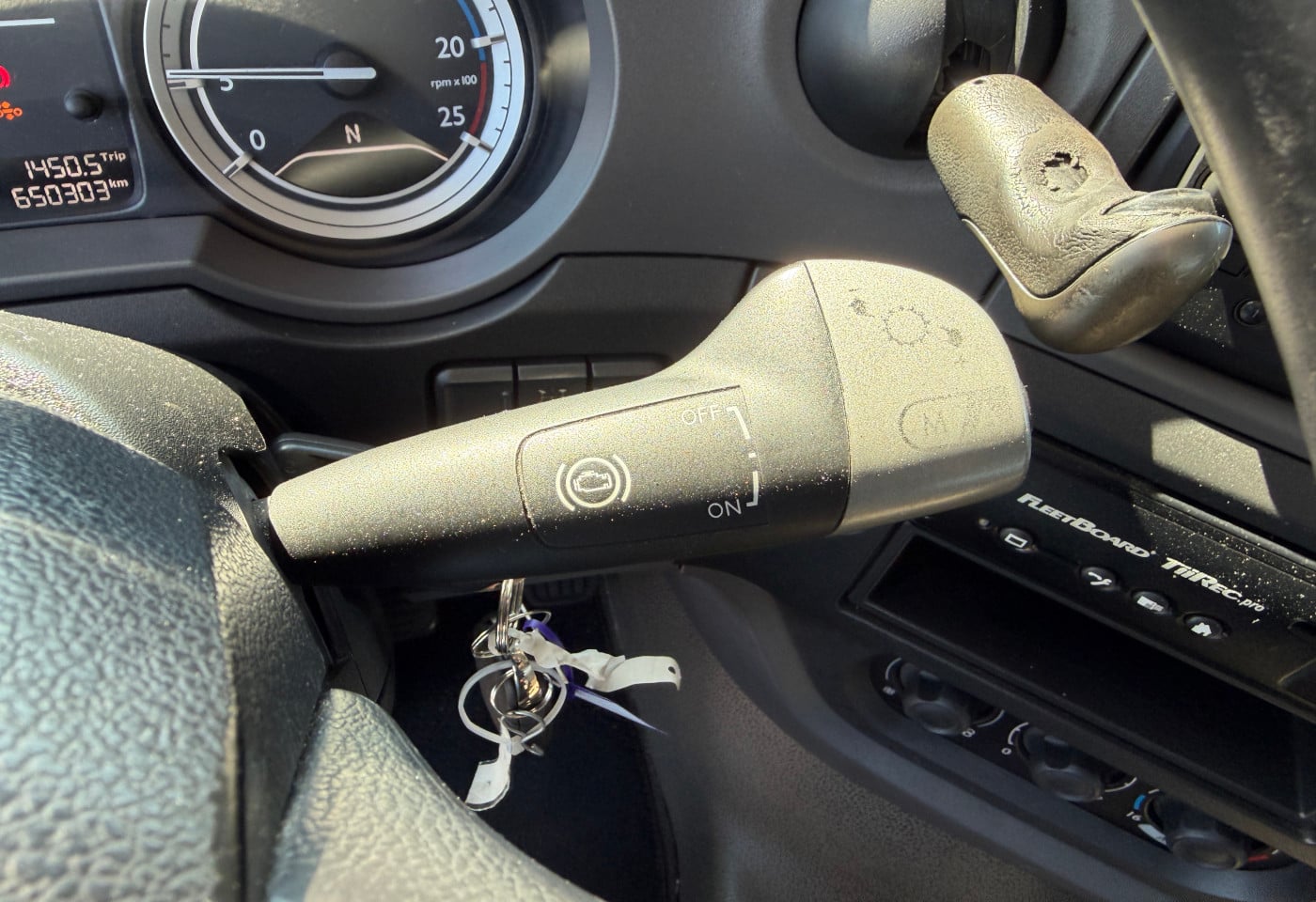 MOTO6625_2892428 vehicle image