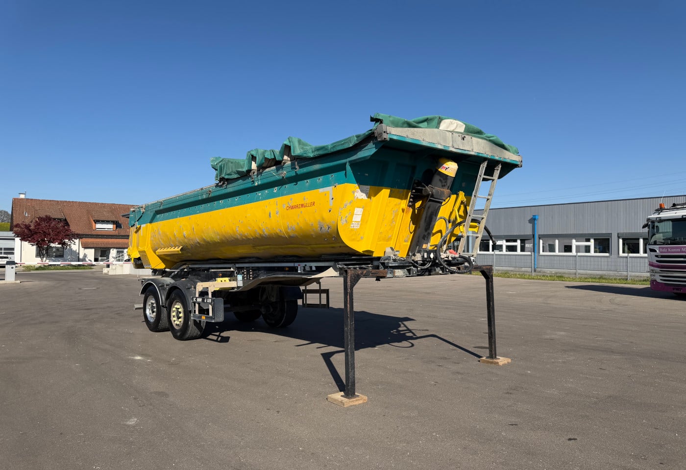 MOTO6625_2894658 vehicle image