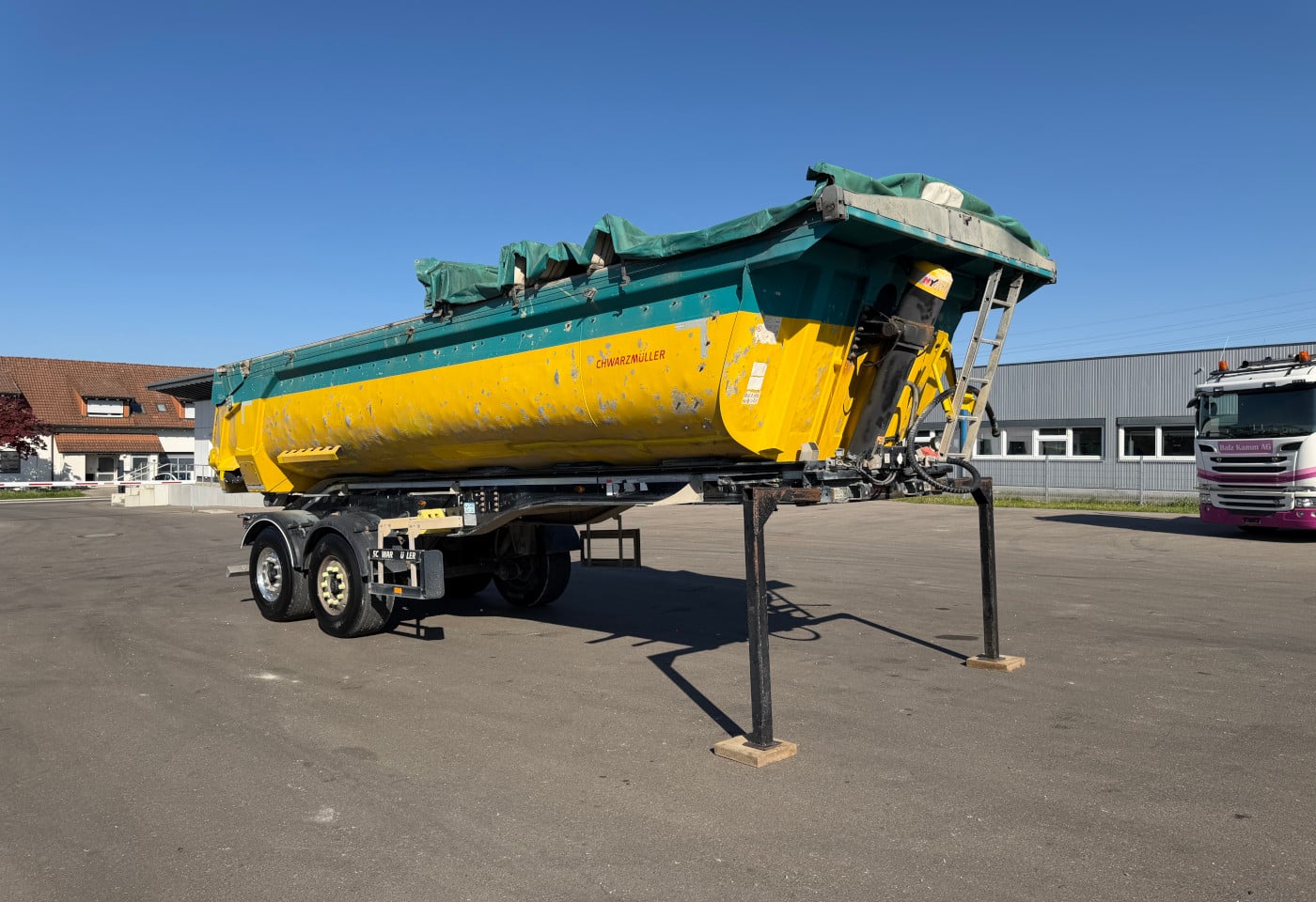 MOTO6625_2894658 vehicle image