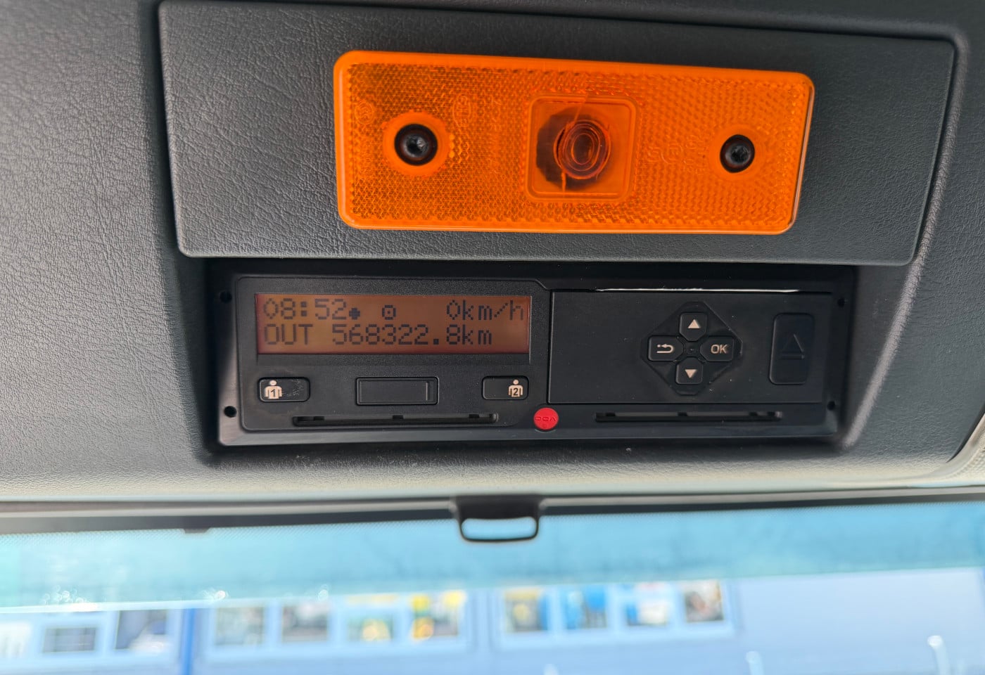 MOTO6625_2894199 vehicle image