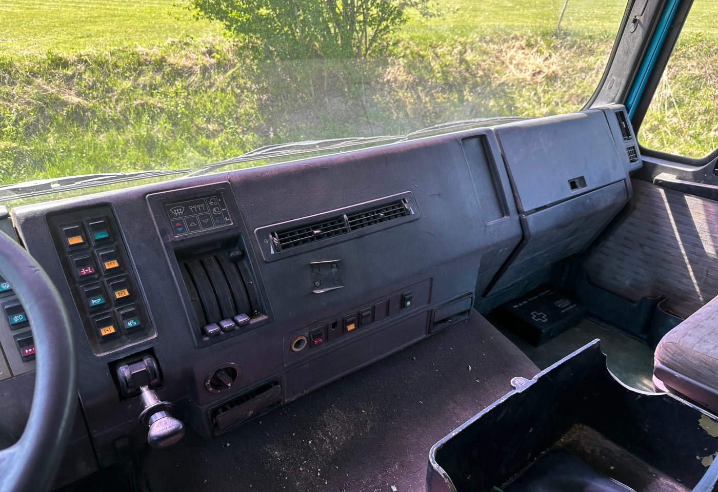 MOTO6625_2900008 vehicle image