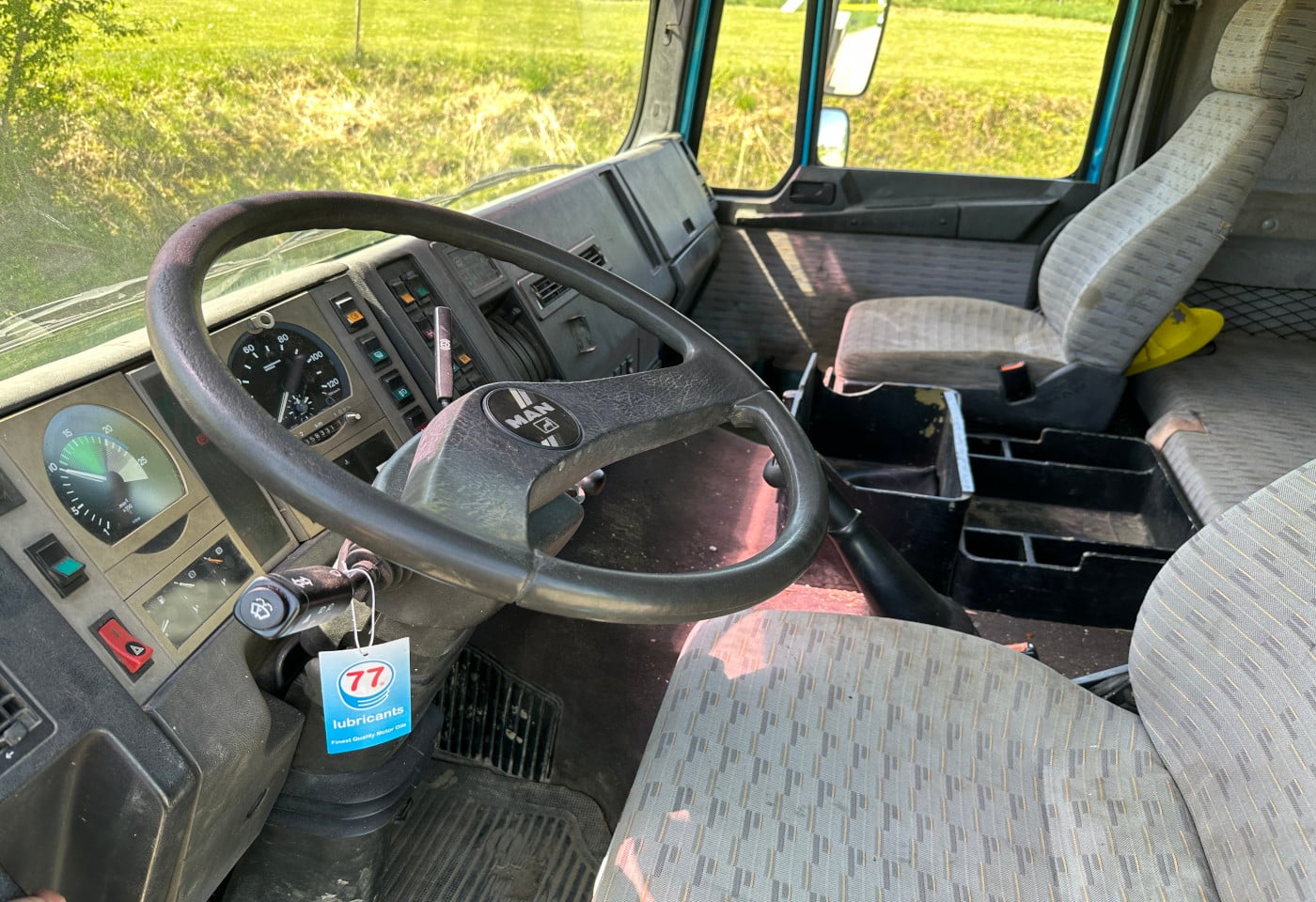 MOTO6625_2900008 vehicle image