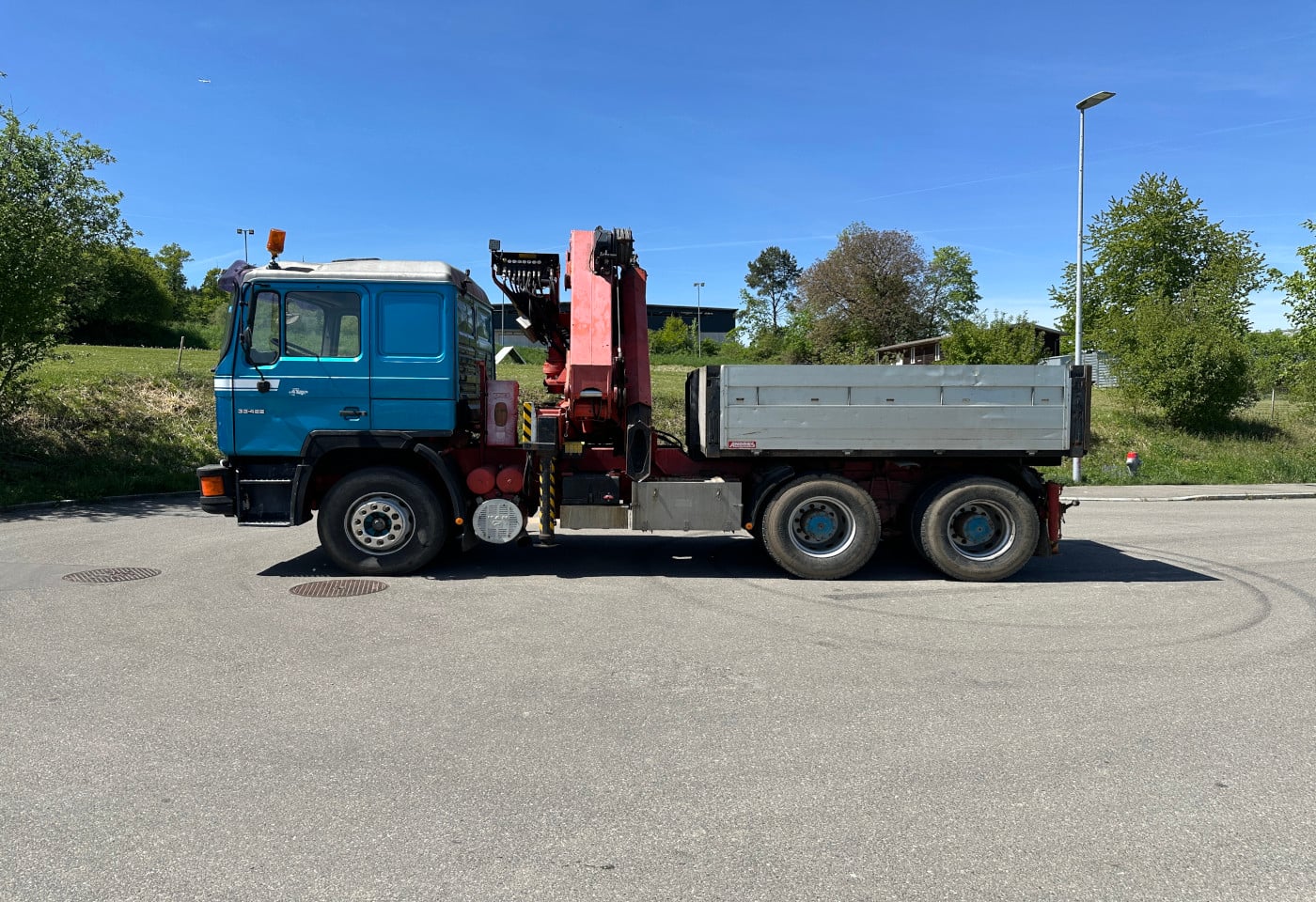 MOTO6625_2900008 vehicle image