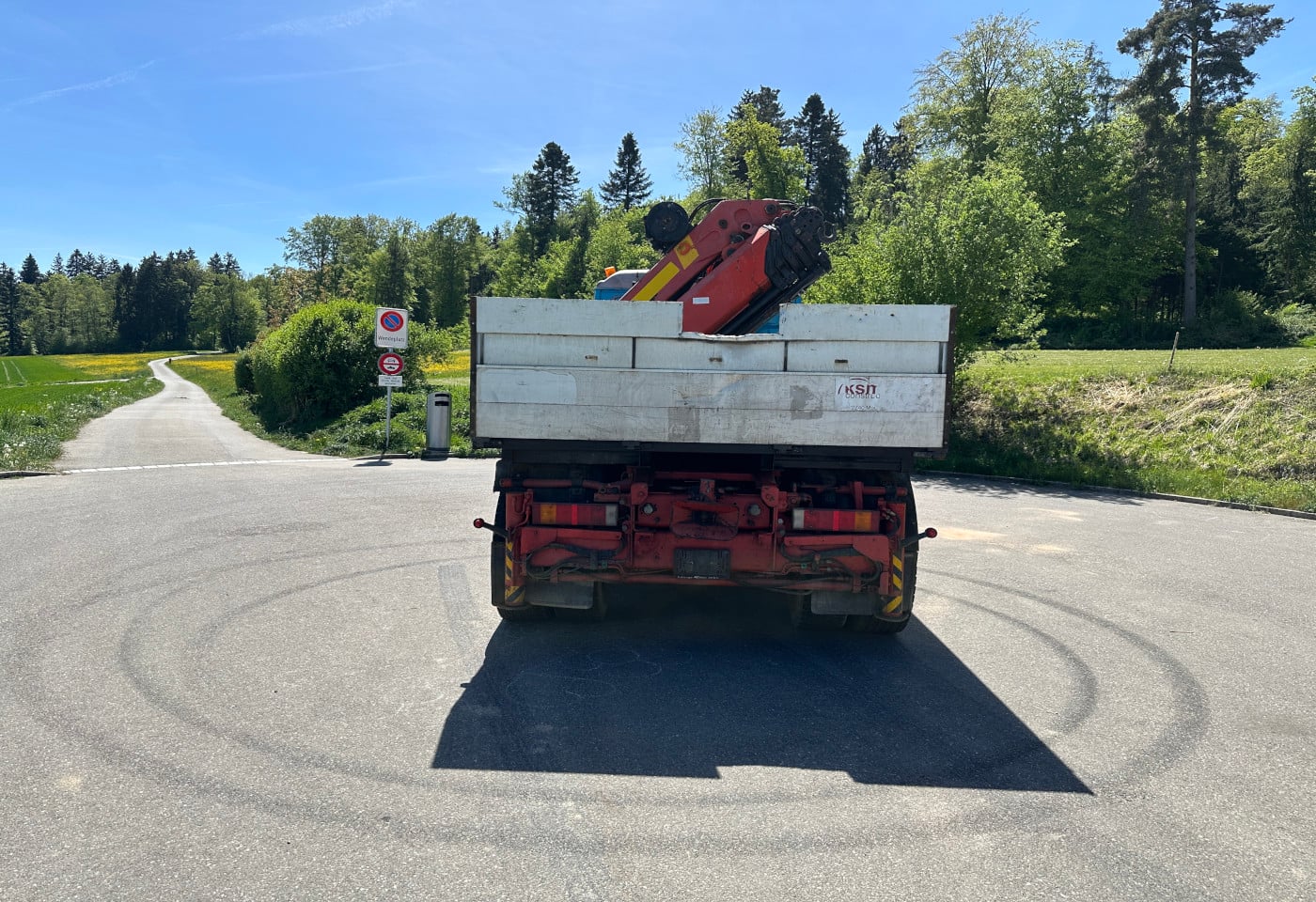 MOTO6625_2900008 vehicle image