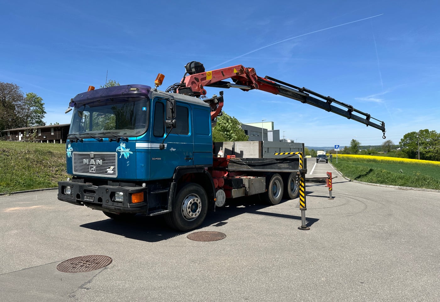 MOTO6625_2900008 vehicle image