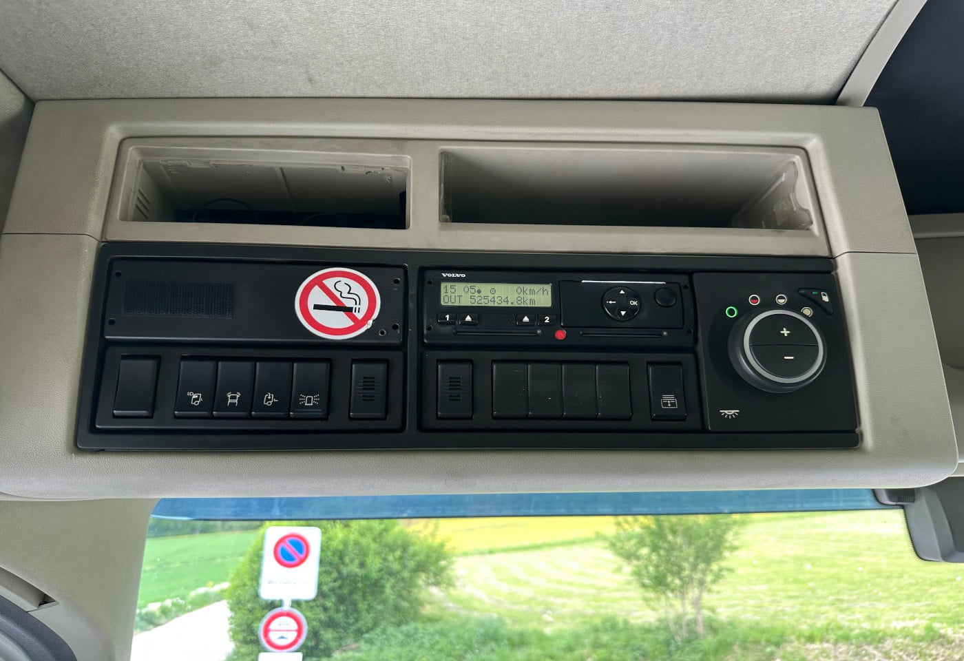 MOTO6625_2900233 vehicle image