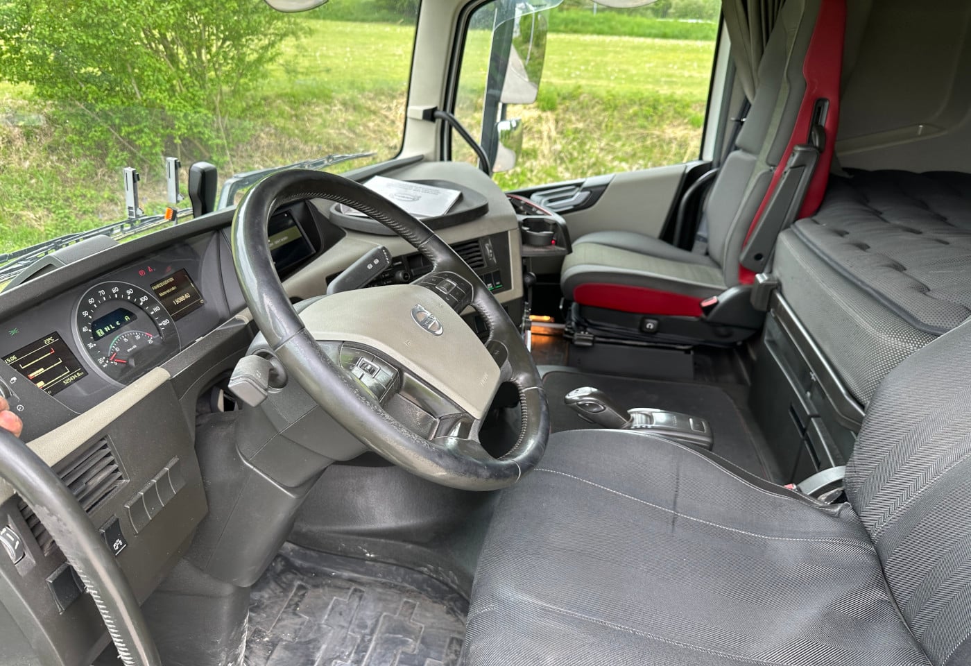 MOTO6625_2900233 vehicle image