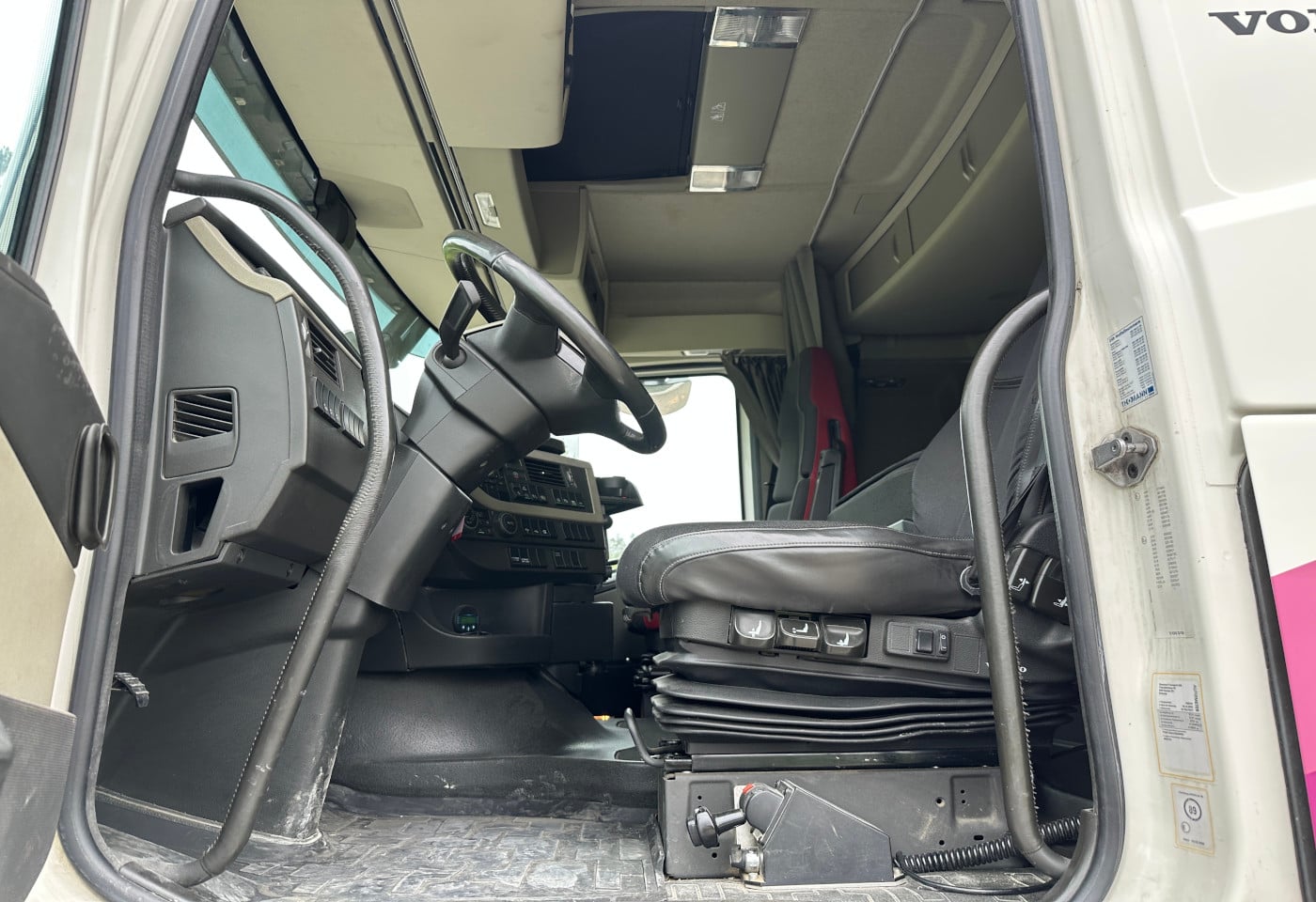 MOTO6625_2900233 vehicle image