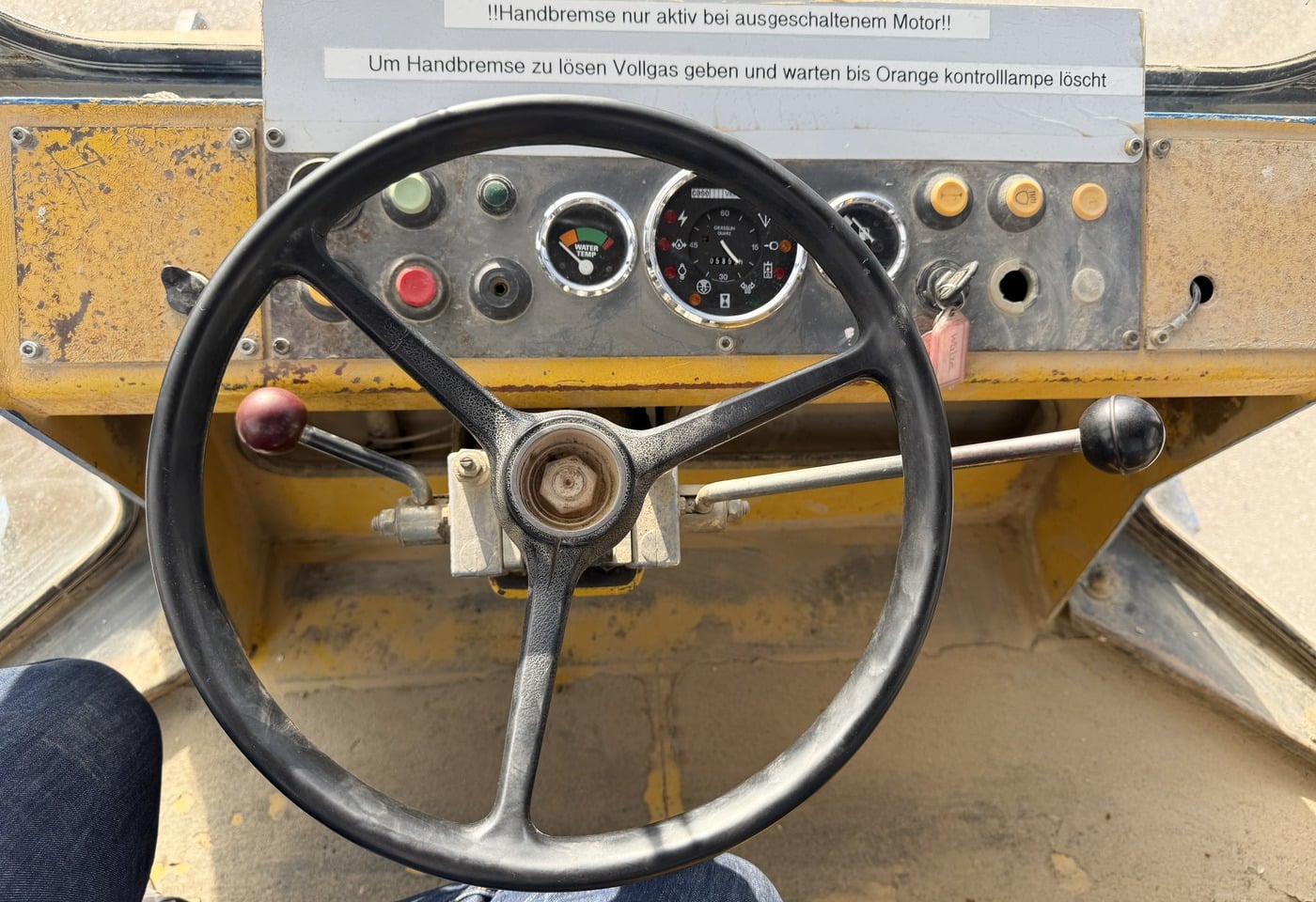 MOTO6625_2890976 vehicle image