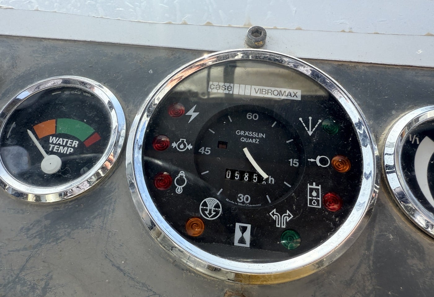 MOTO6625_2890976 vehicle image