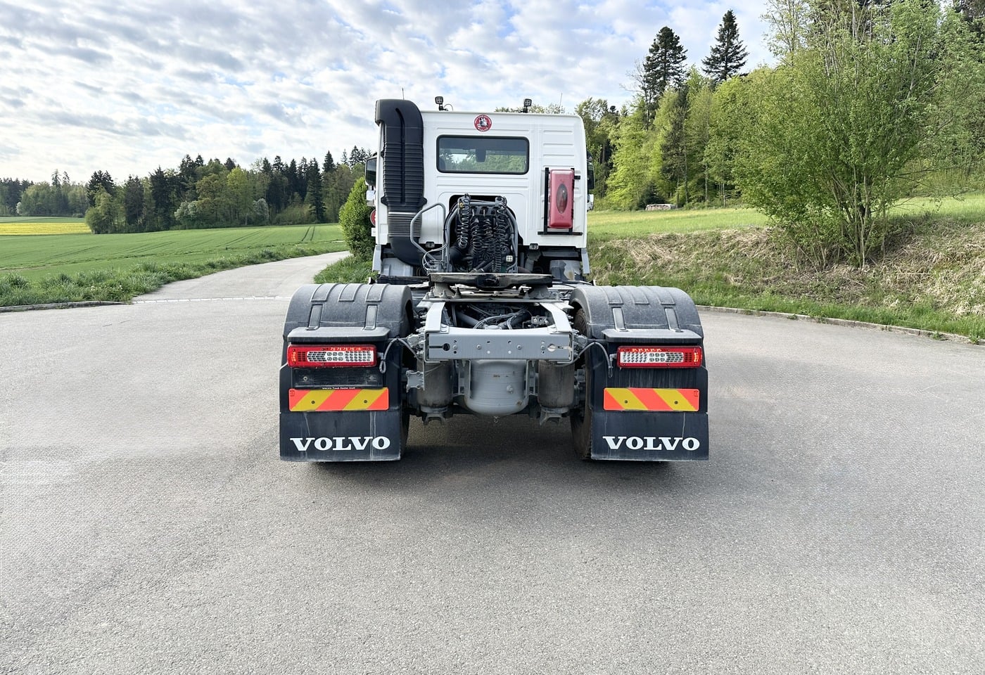 MOTO6625_2890602 vehicle image