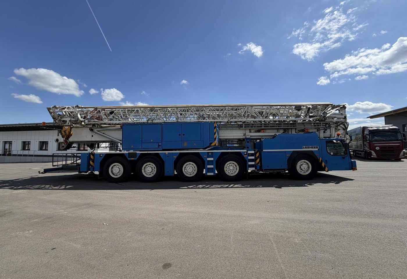 MOTO6625_2889788 vehicle image