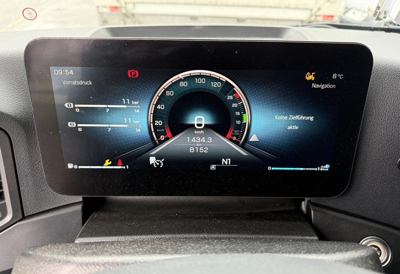 MOTO6625_2886129 vehicle image