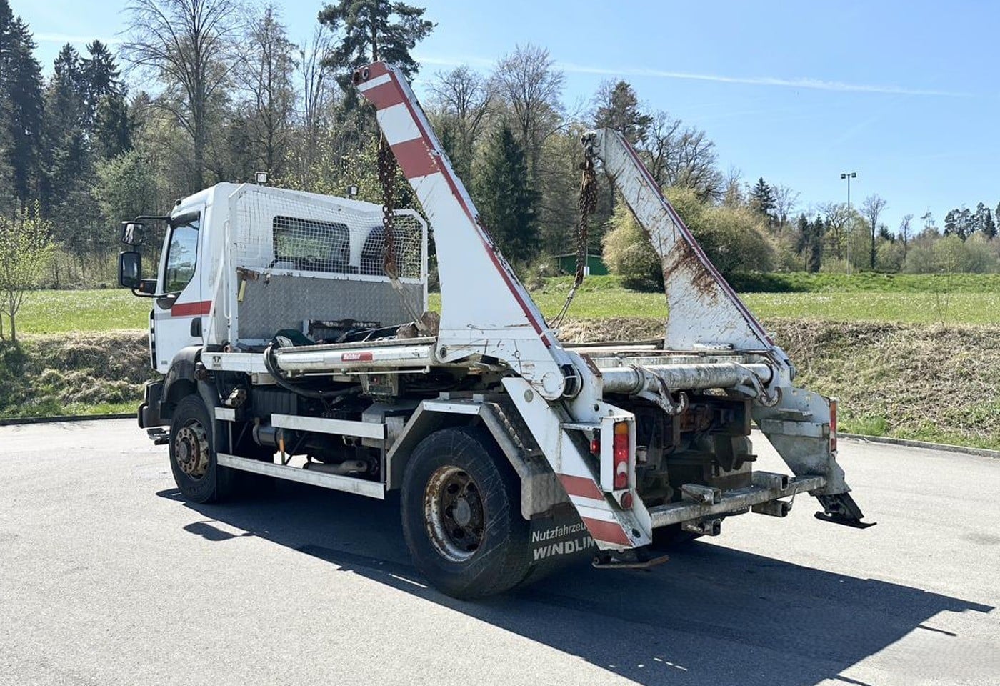 MOTO6625_2883485 vehicle image