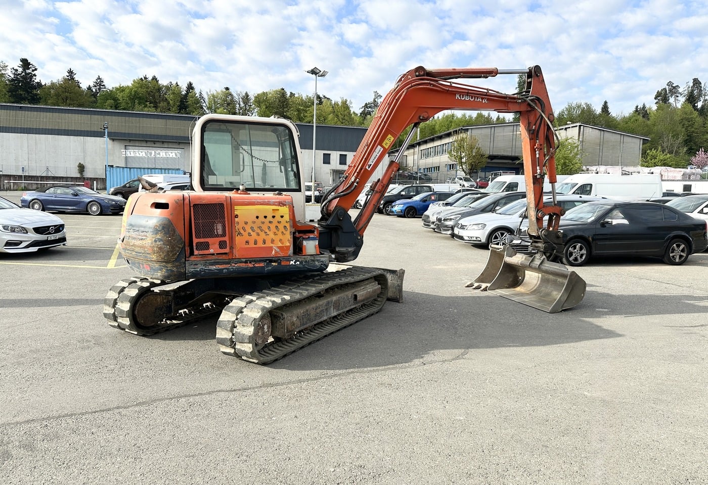 MOTO6625_2893852 vehicle image