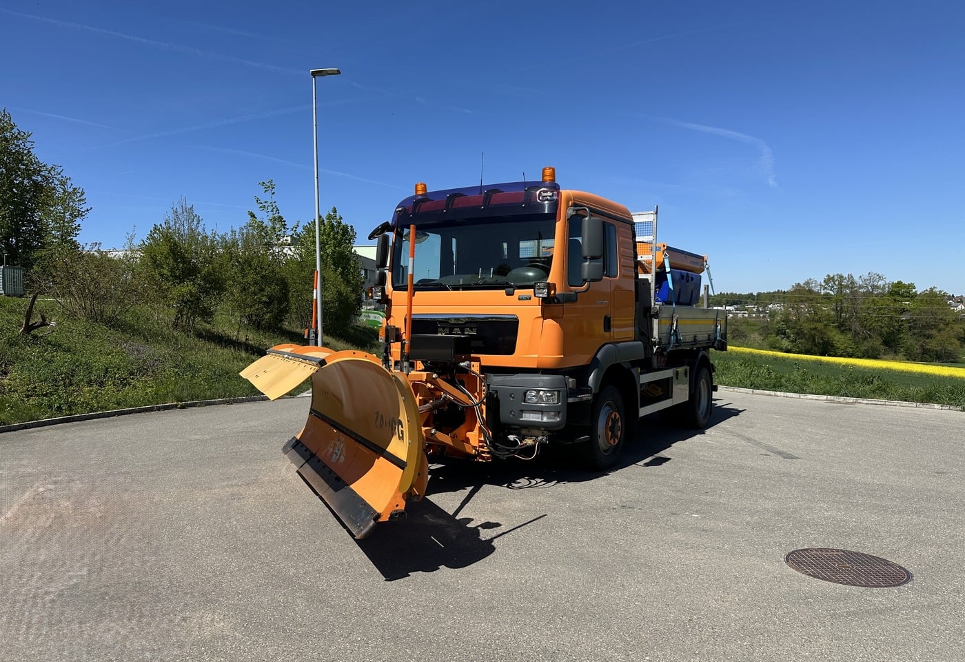 MOTO6625_2899263 vehicle image