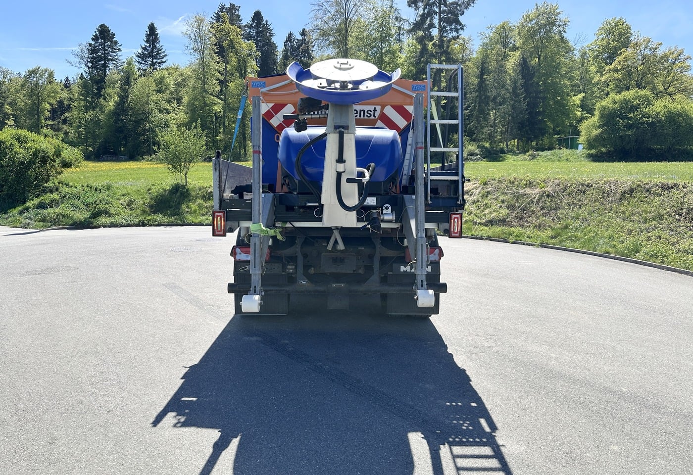 MOTO6625_2899263 vehicle image