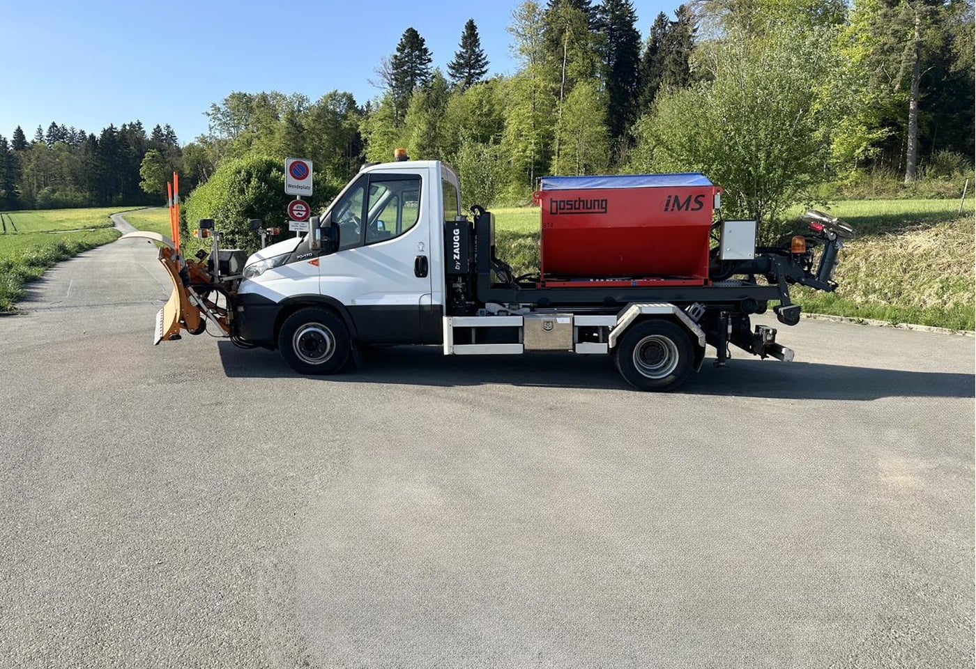 MOTO6625_2890974 vehicle image