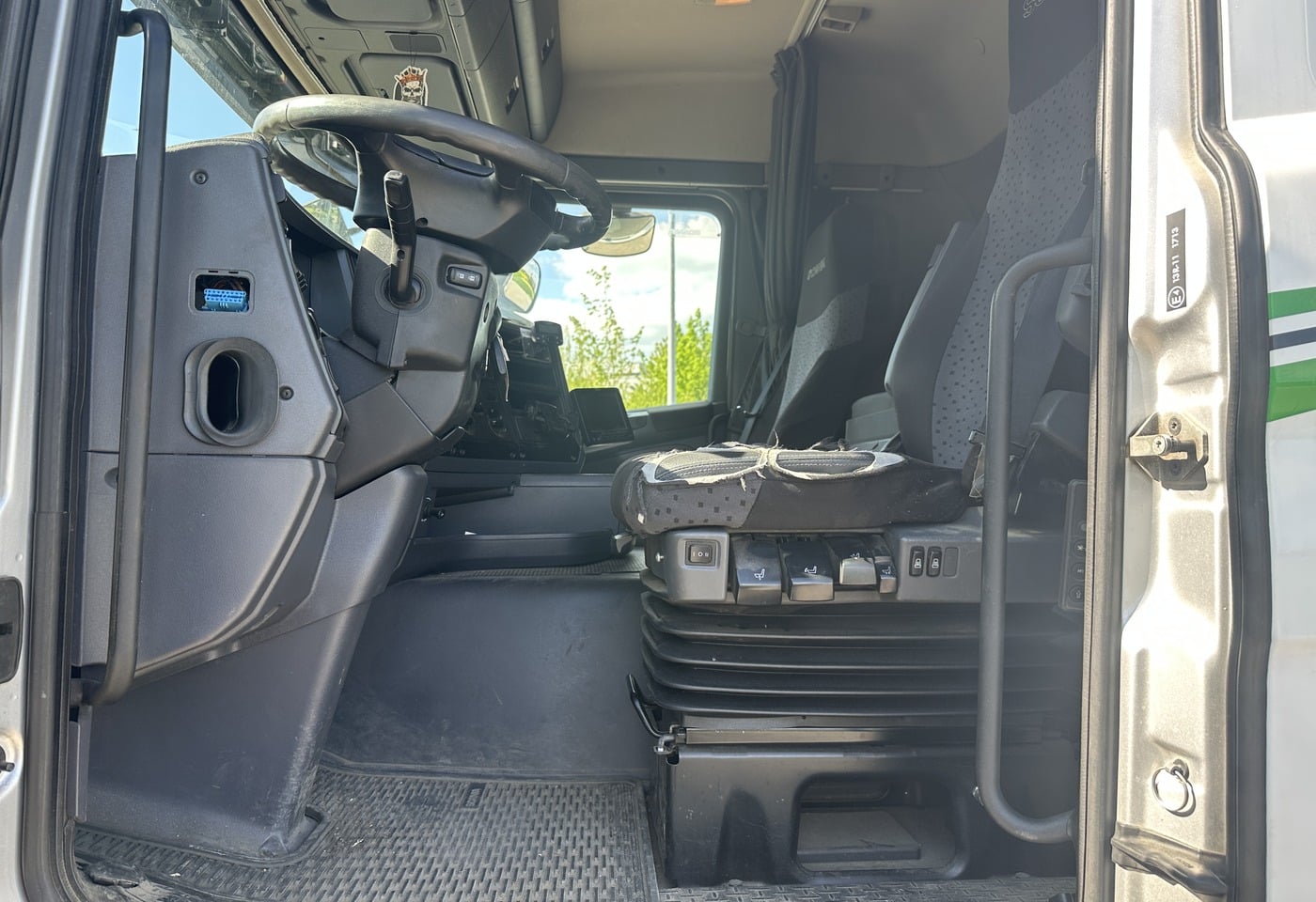 MOTO6625_2894525 vehicle image