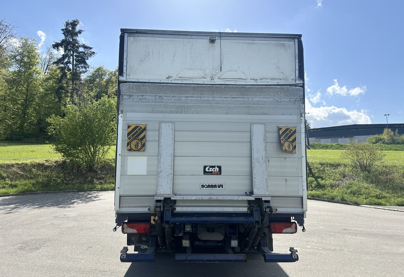 MOTO6625_2894525 vehicle image