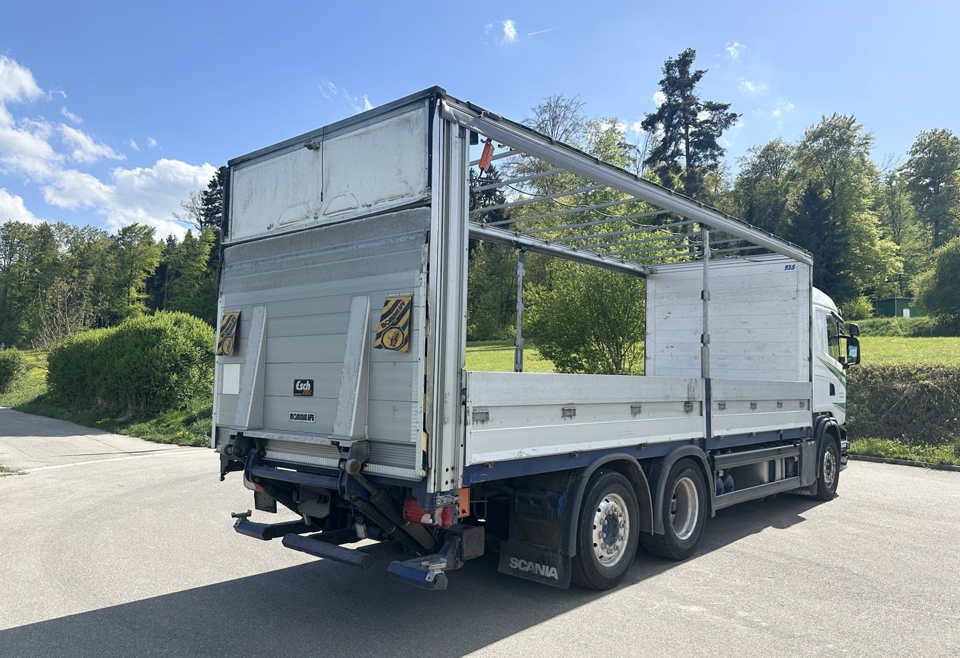 MOTO6625_2894525 vehicle image