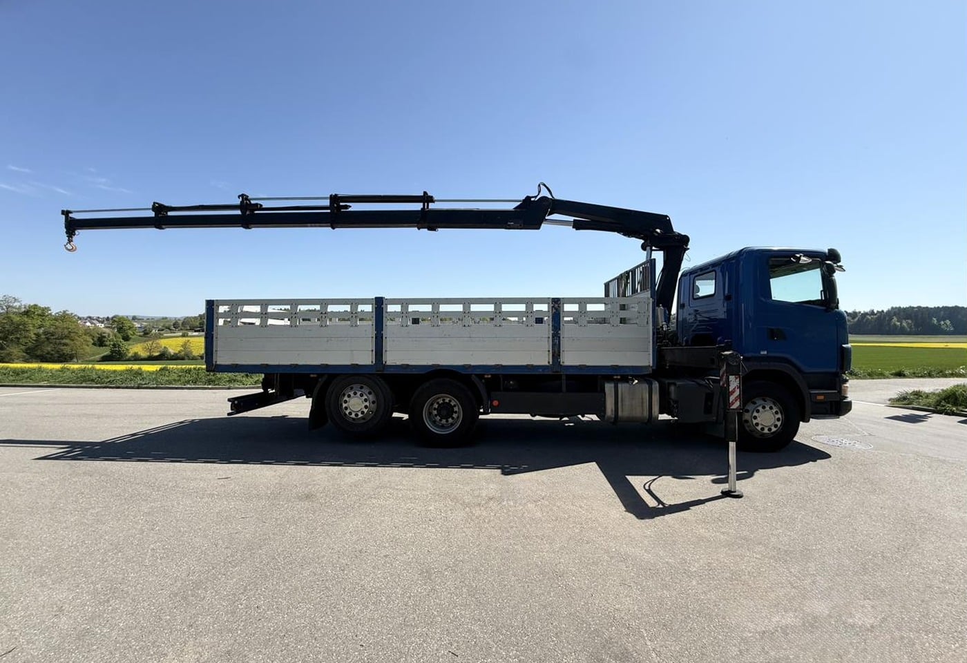 MOTO6625_2898734 vehicle image