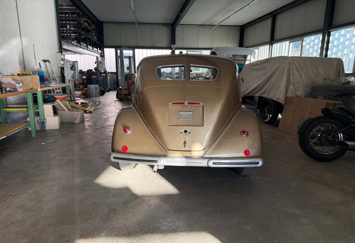 MOTO6625_2879555 vehicle image