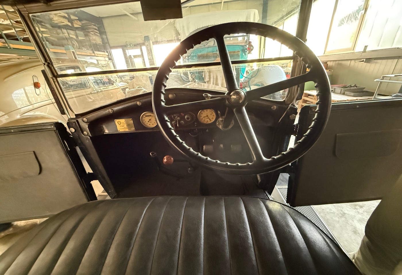 MOTO6625_2882706 vehicle image