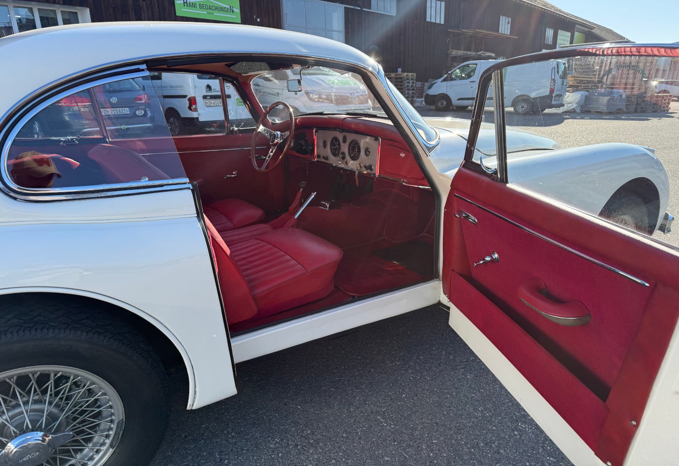 MOTO6625_2880041 vehicle image