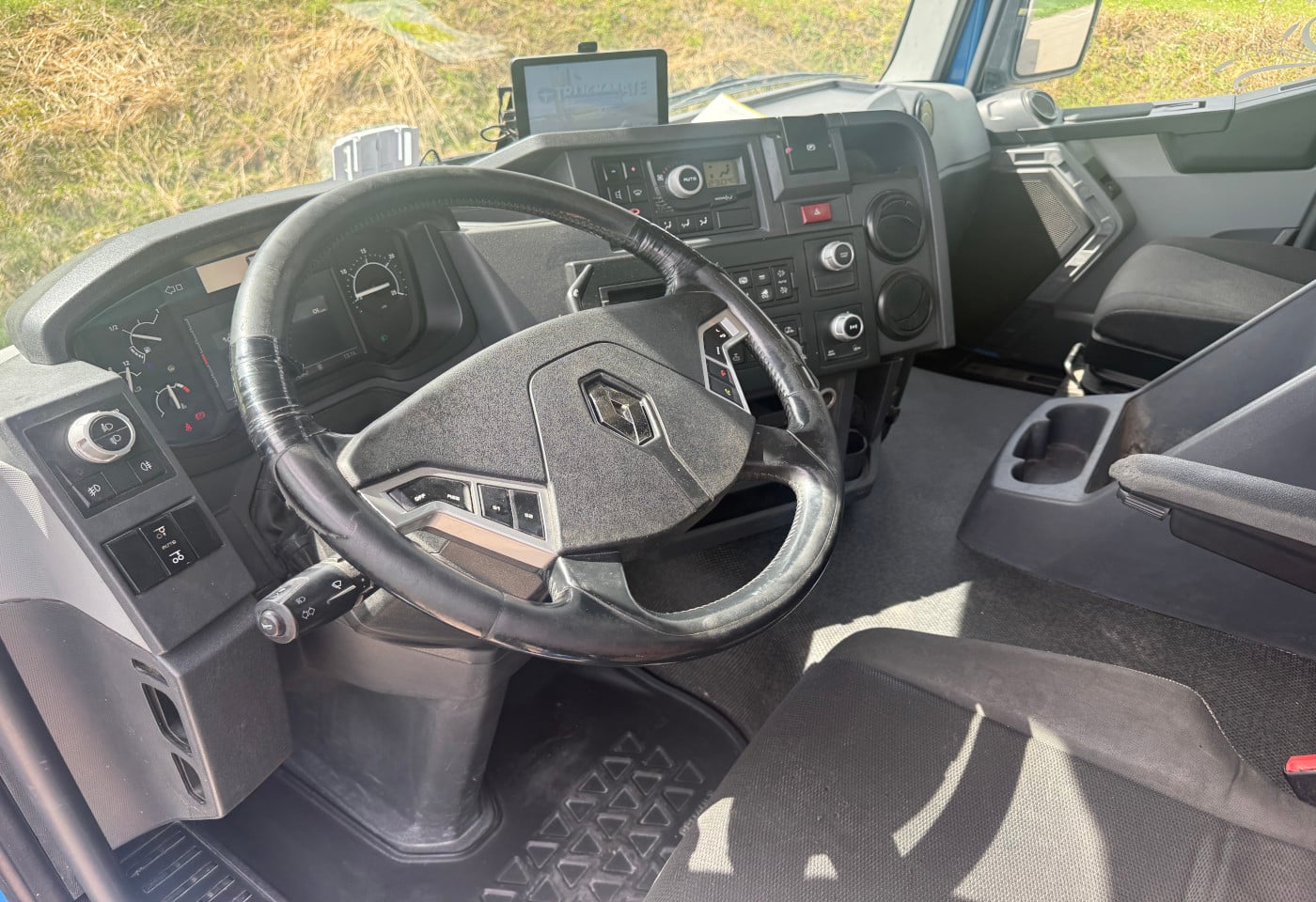 MOTO6625_2889551 vehicle image