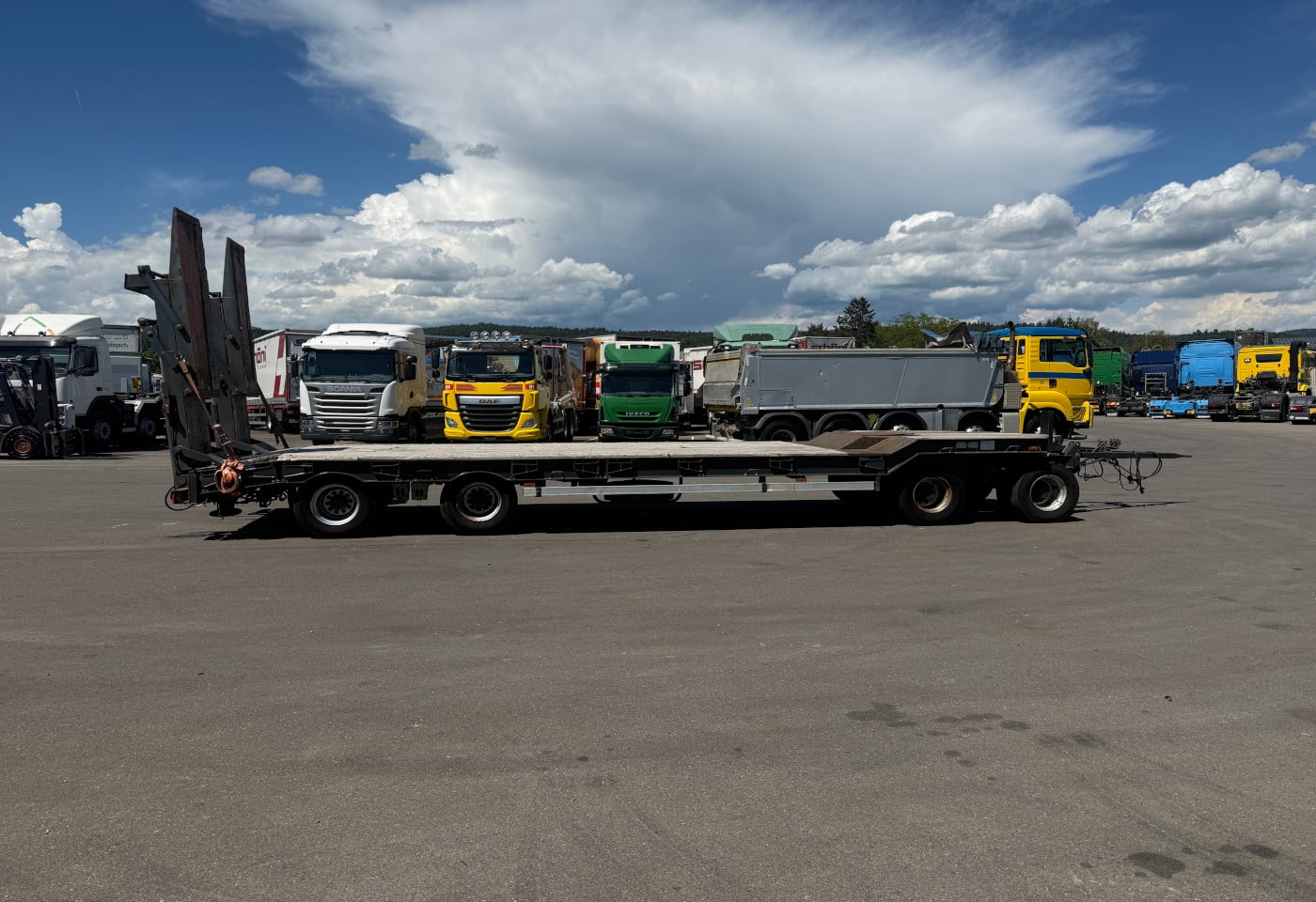 MOTO6625_2910518 vehicle image