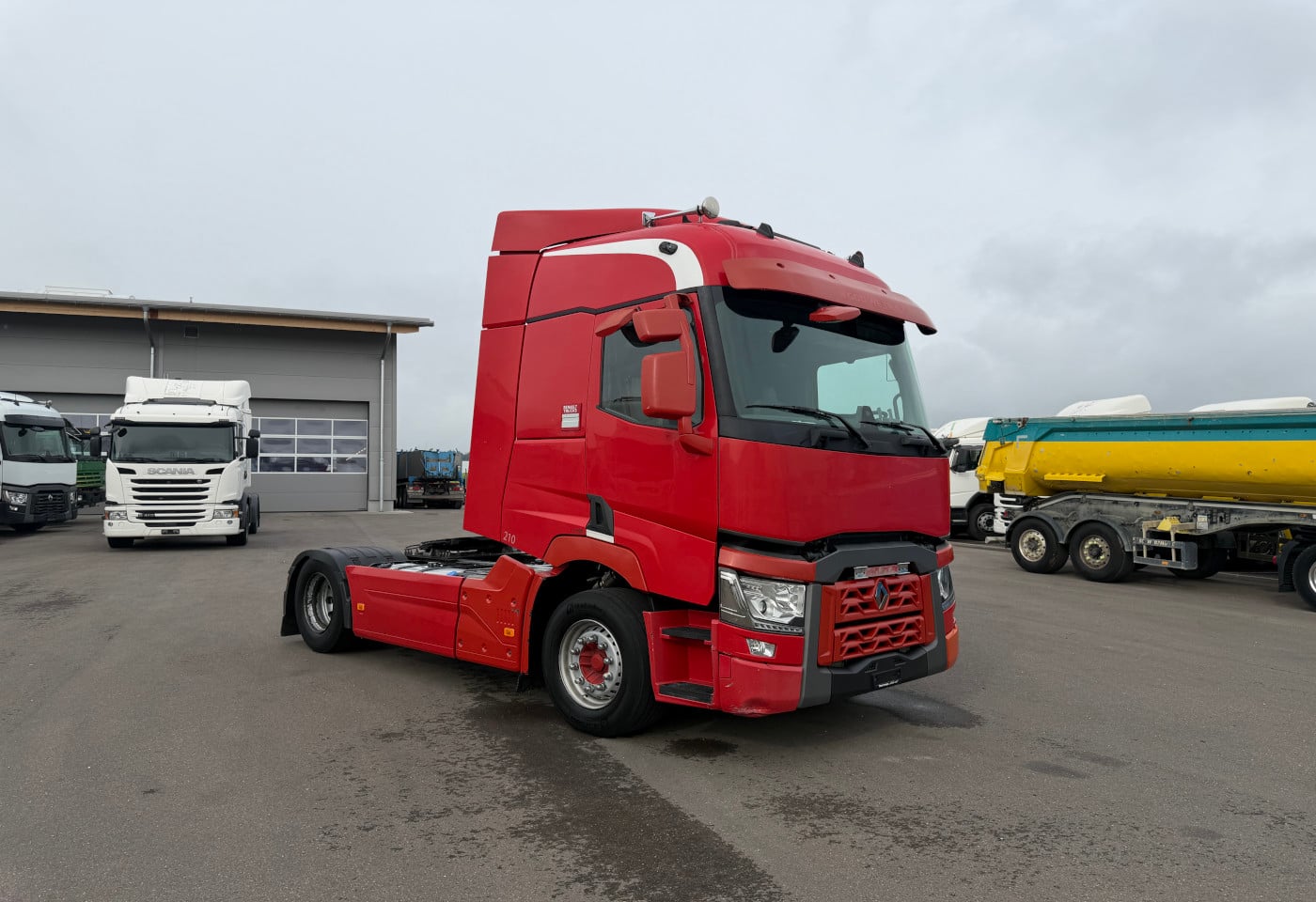 MOTO6625_2916945 vehicle image