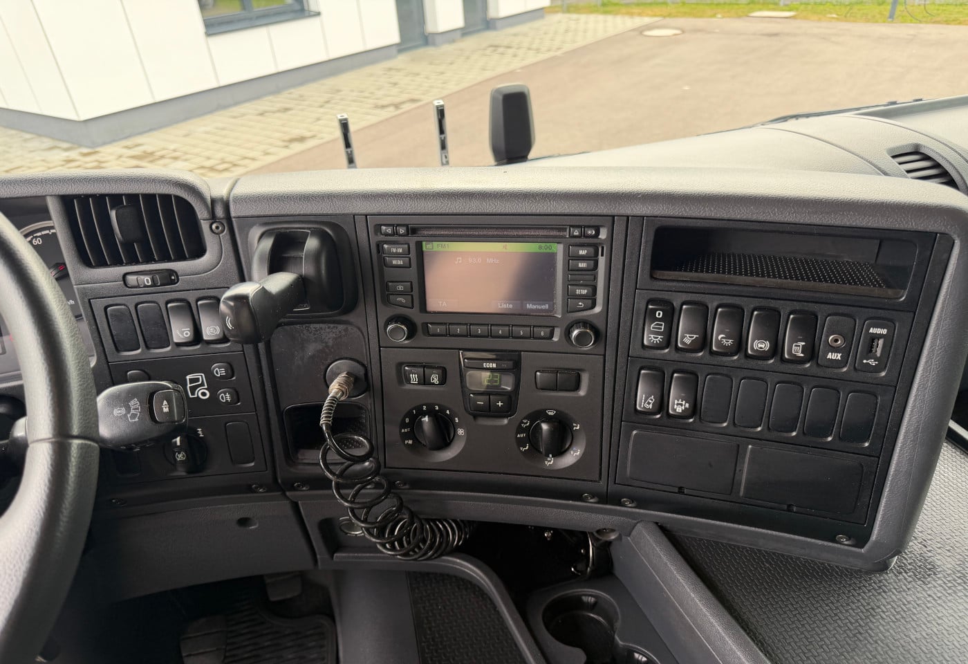 MOTO6625_2916751 vehicle image