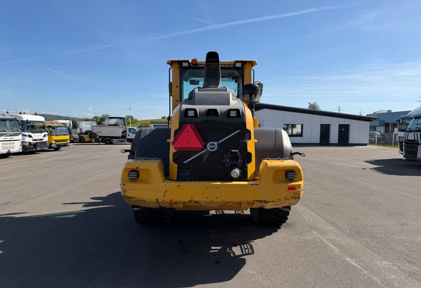 MOTO6625_2930543 vehicle image