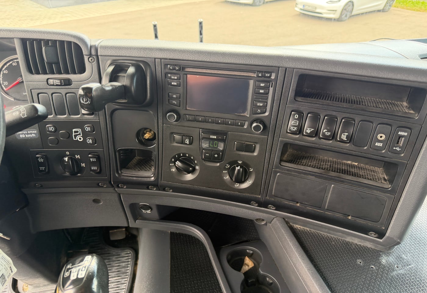 MOTO6625_2931523 vehicle image