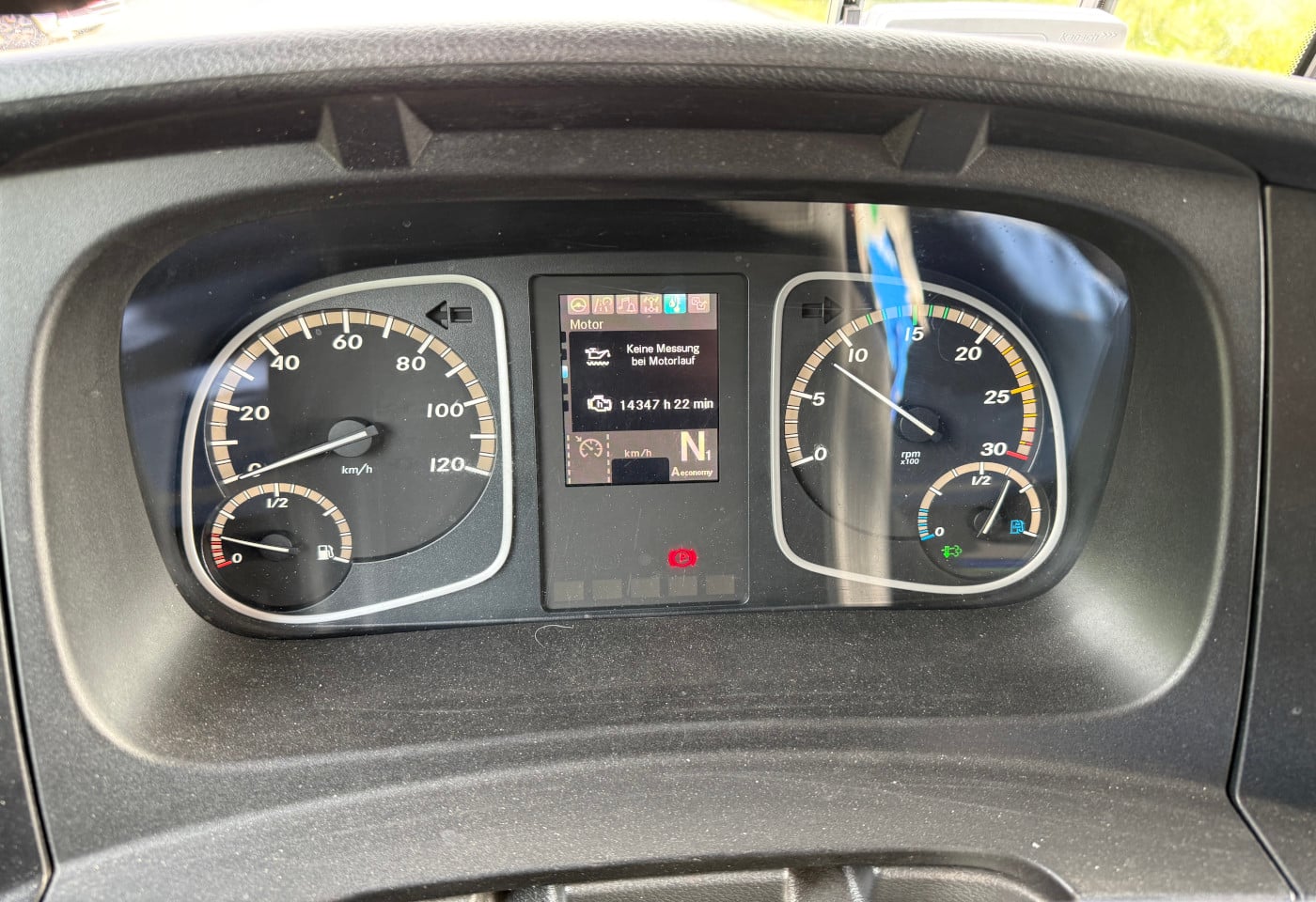 MOTO6625_2921988 vehicle image