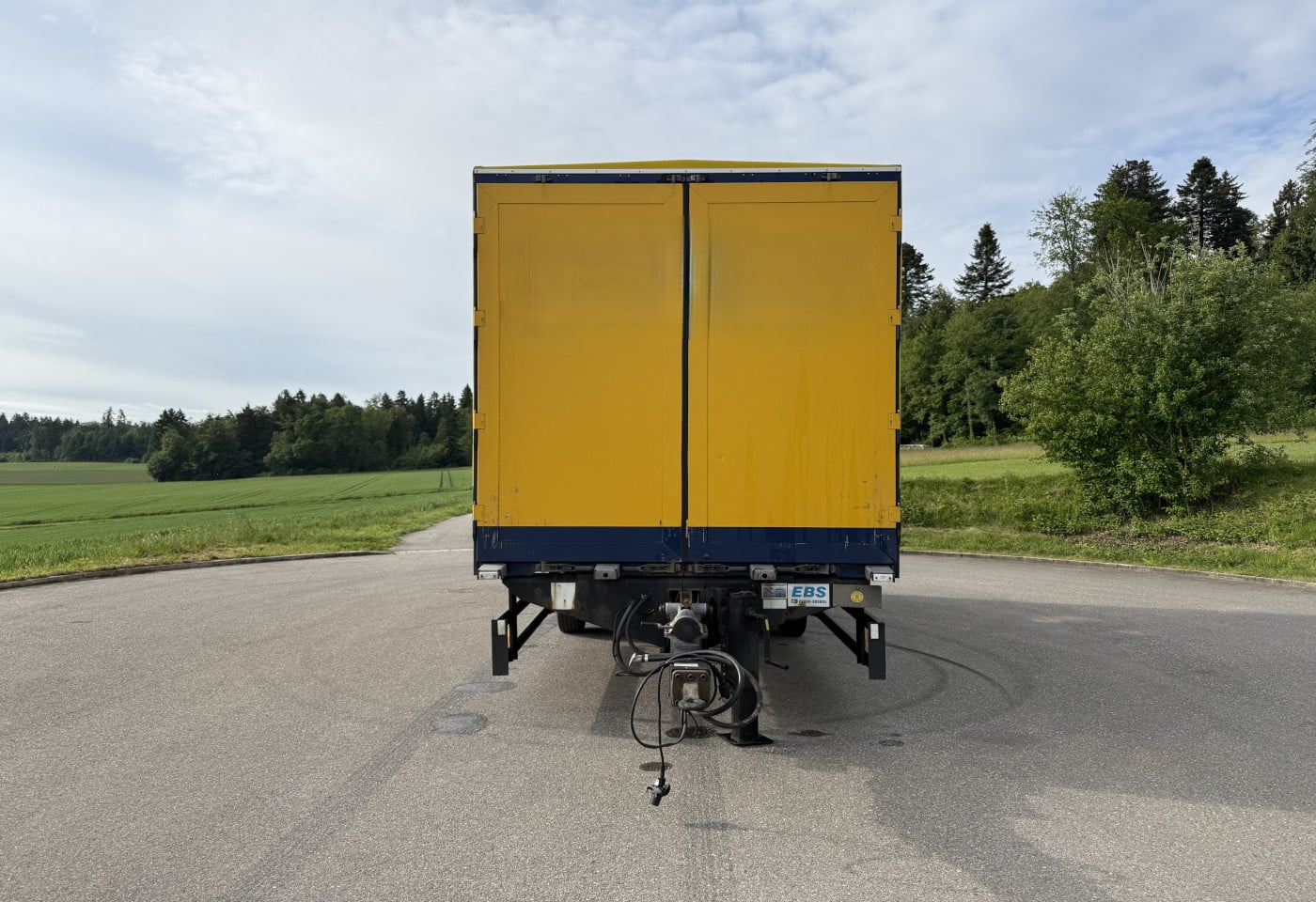 MOTO6625_2921400 vehicle image