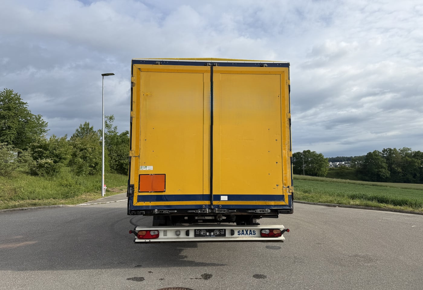 MOTO6625_2921400 vehicle image