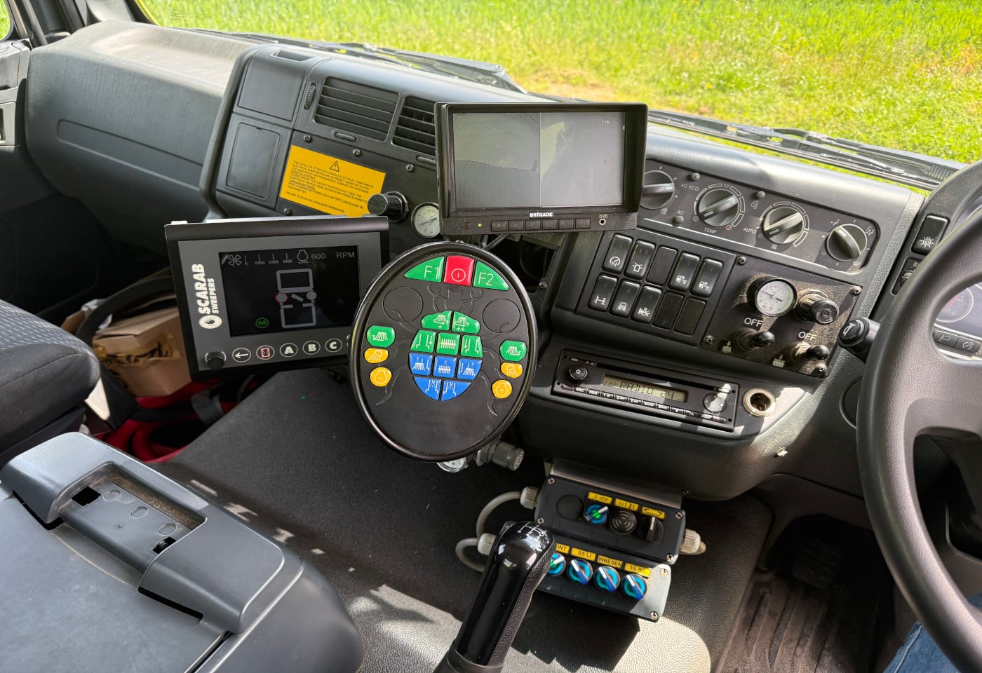 MOTO6625_2921771 vehicle image