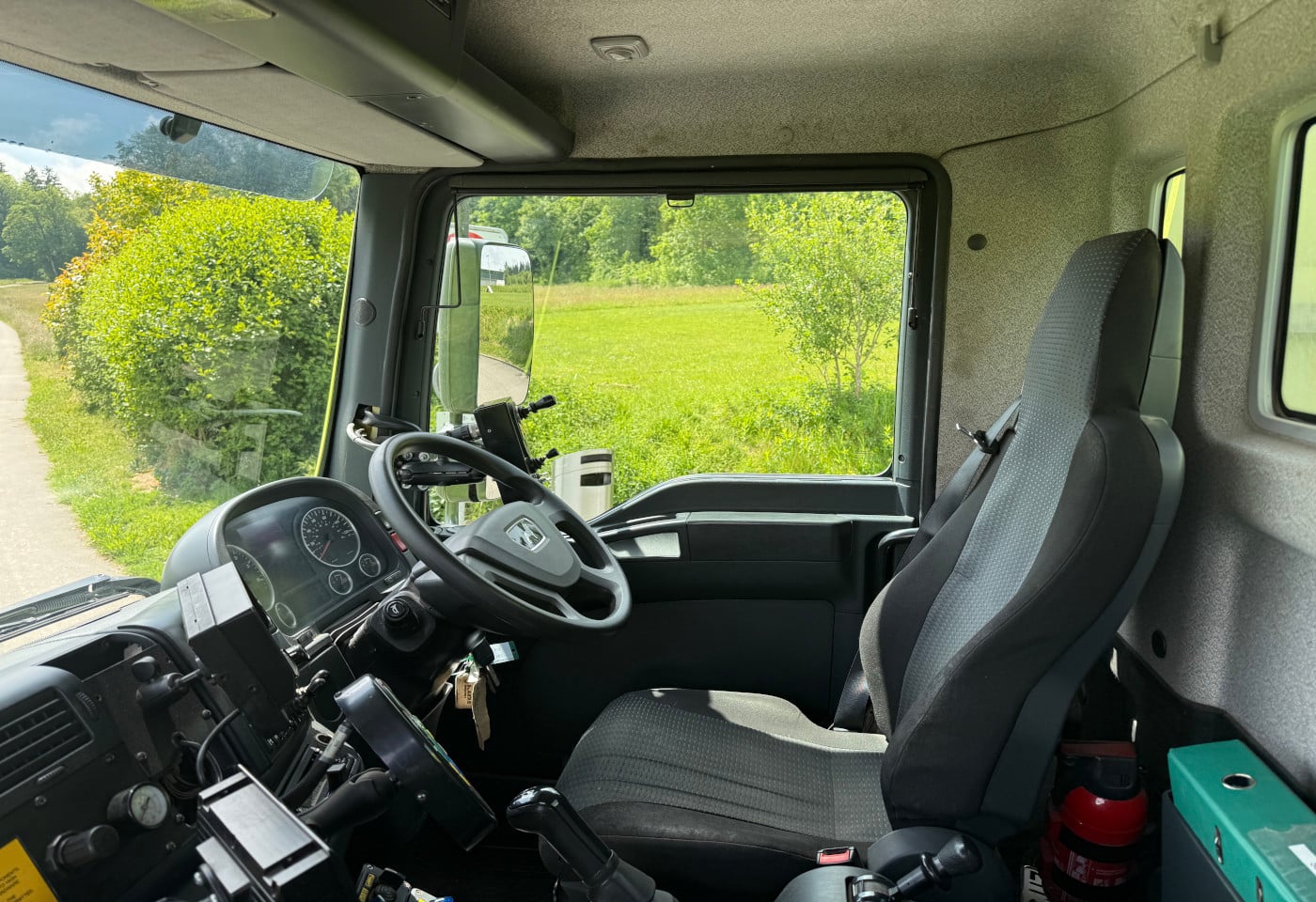MOTO6625_2921771 vehicle image