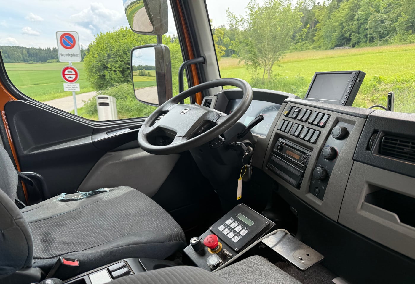 MOTO6625_2923406 vehicle image