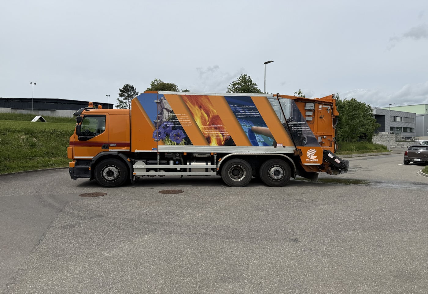 MOTO6625_2923406 vehicle image